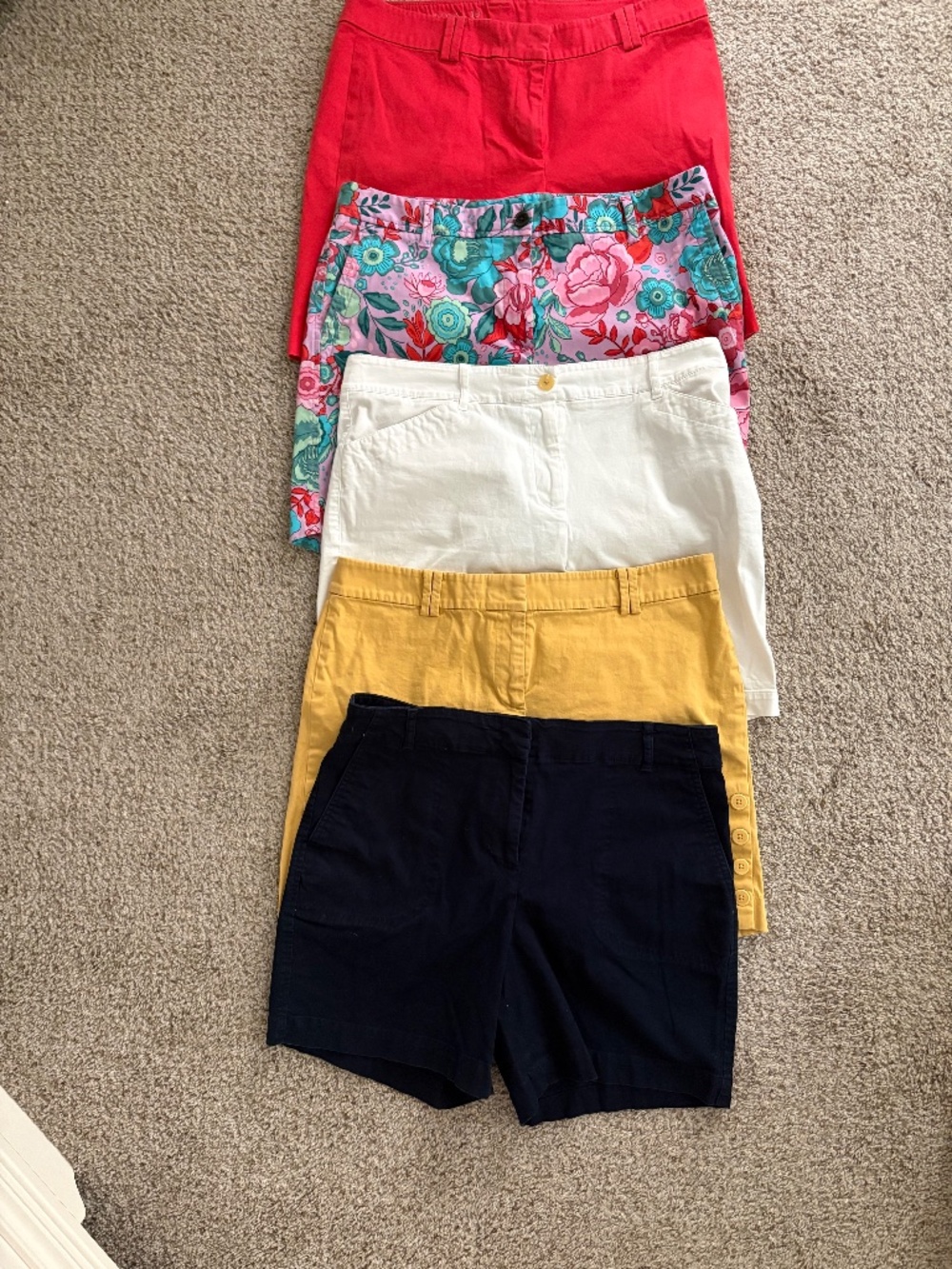 Talbots shorts size 10. (5 shorts)